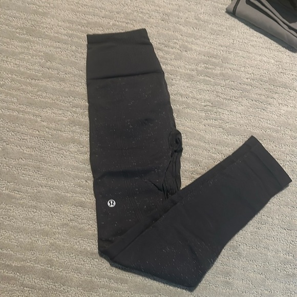 lululemon athletica Pants - Grey Lululemon Leggings​​​​​​​